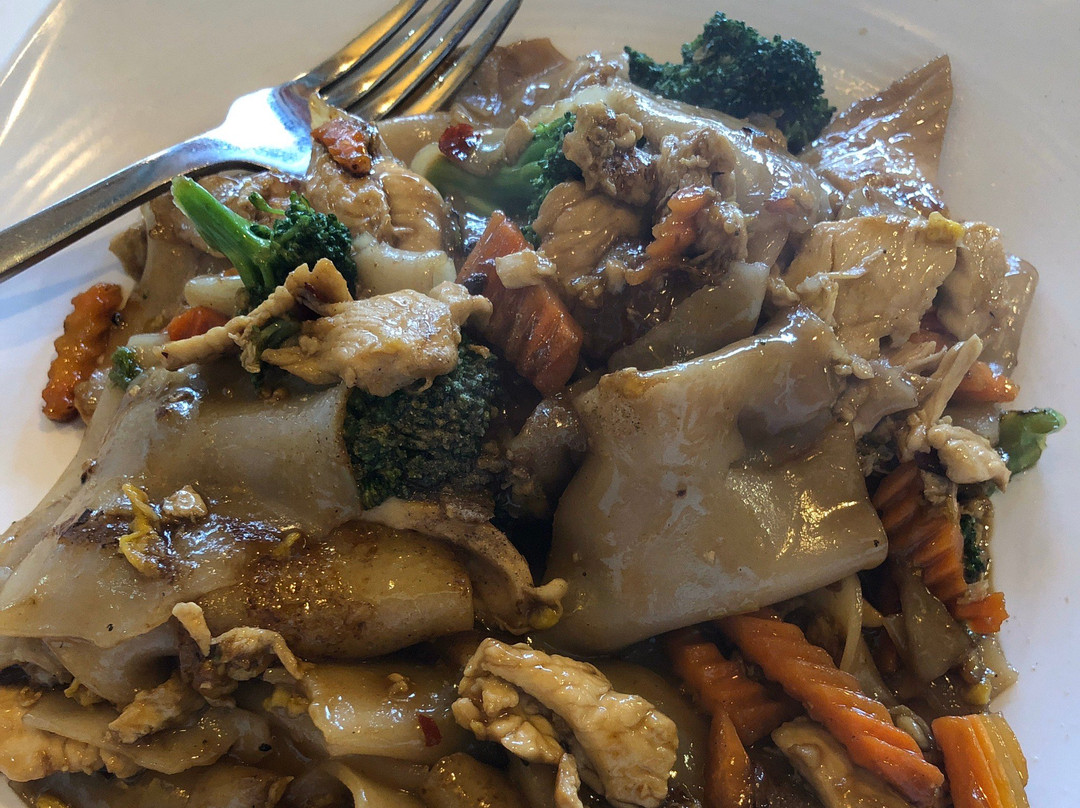 Family Thais Asian Bistro