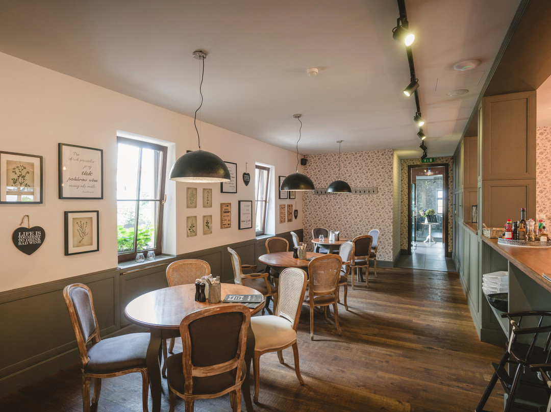Trnava餐馆和美食-Forhaus