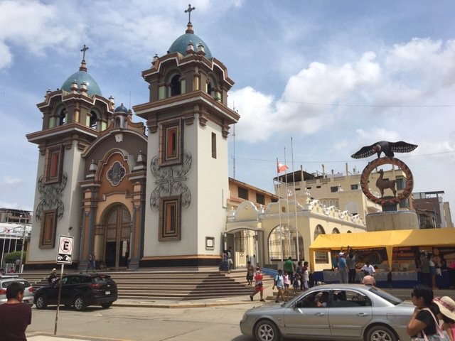 Plaza De Armas Tumbes-Tumbes必去景点