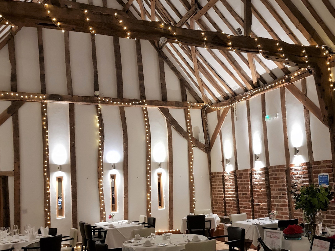 Ivy House Country Hotel主图