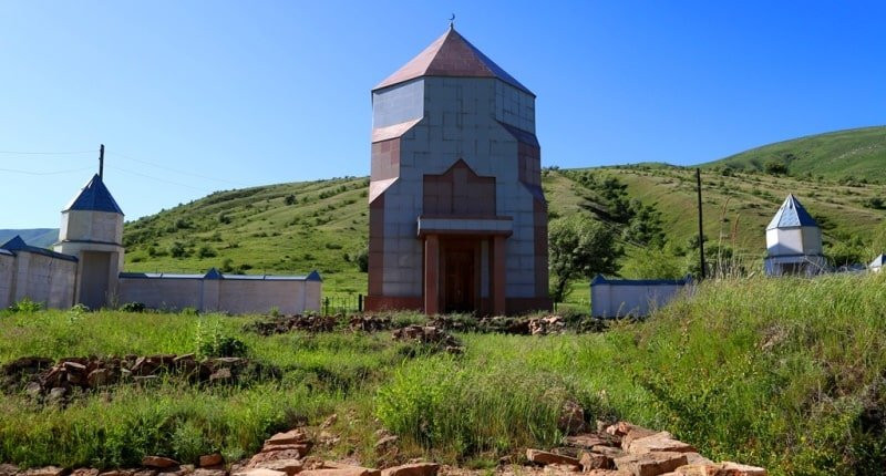 Architectural Memorial Complex Kos Ana-Baidibek必去景点