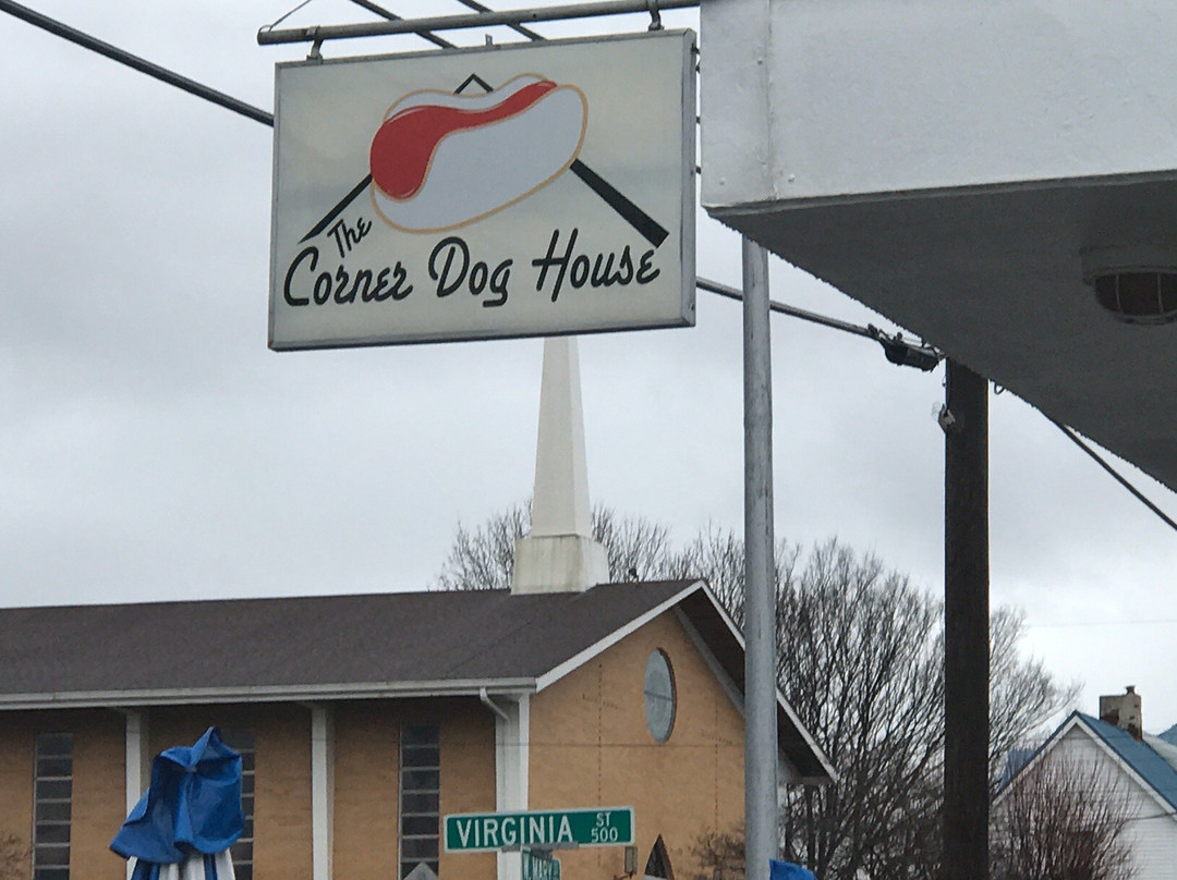 Corner Dog House of Bristol