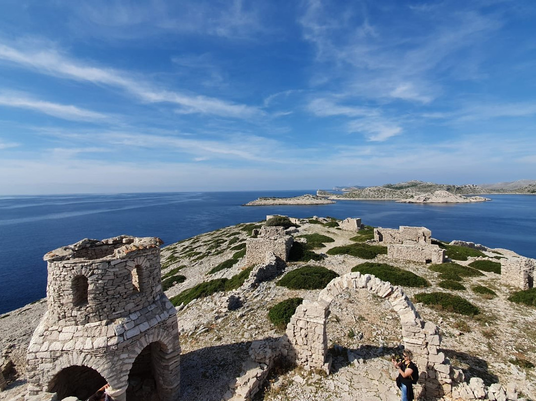Taxi Boat Adria-佛迪赛必去景点