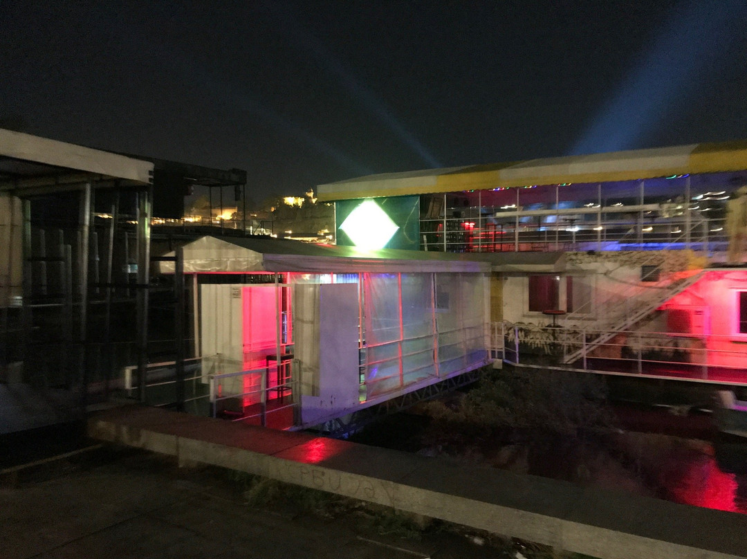 Club 20/44-贝尔格莱德必去景点