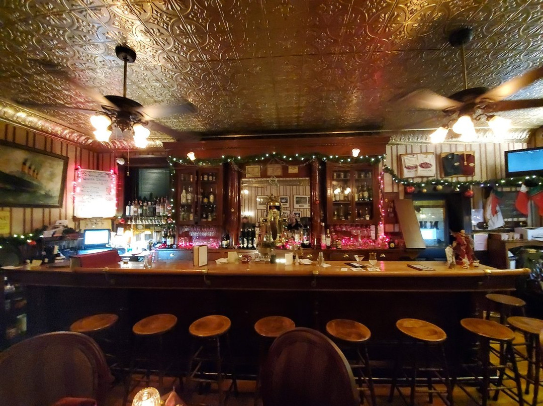 The National Hotel主图