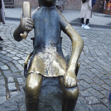 Sculpture the Toaster-第比利斯必去景点