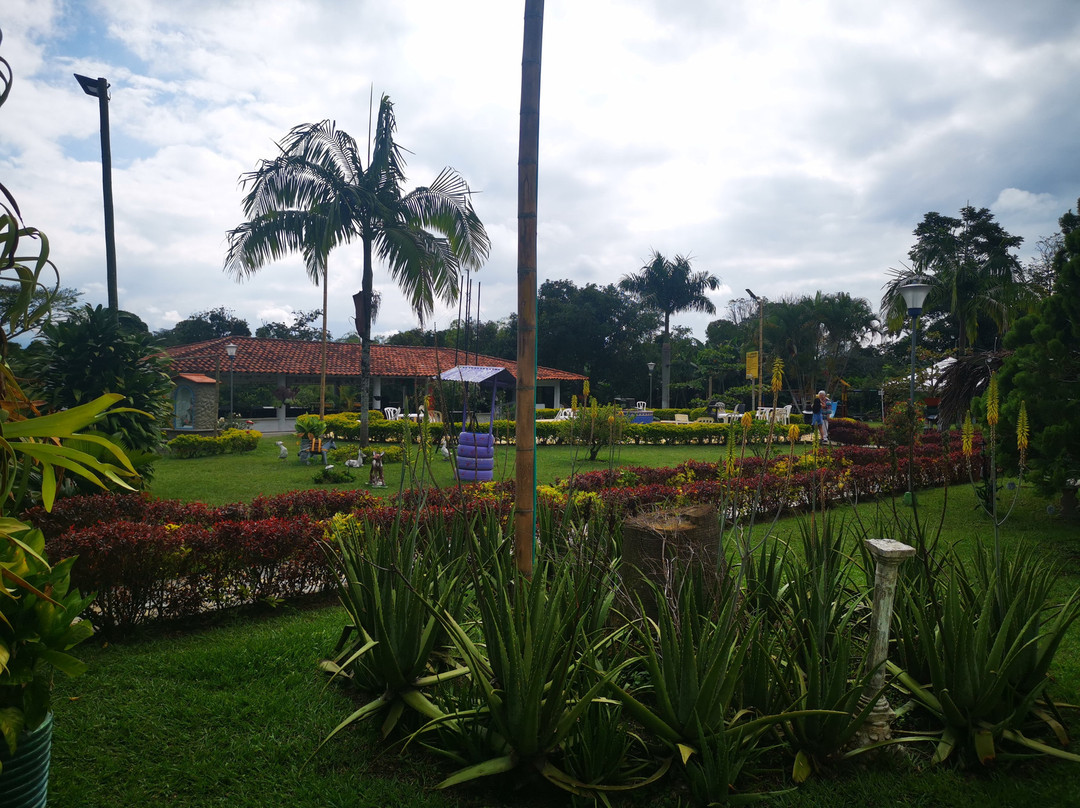 Finca Hotel Las Piramides主图