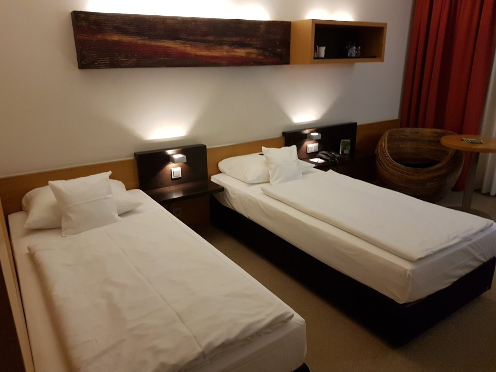 格瑞扎祖格布鲁克酒店主图