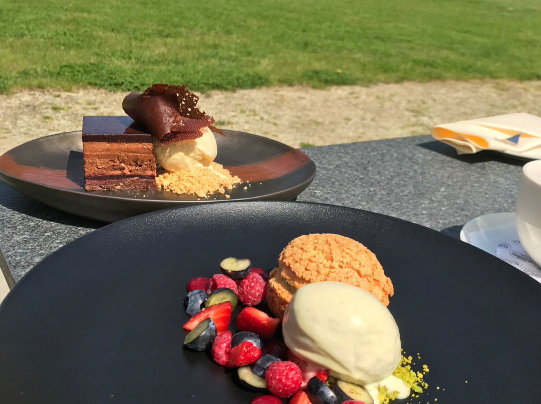 Uroczysko Siedmiu Stawow Luxury Hotel主图