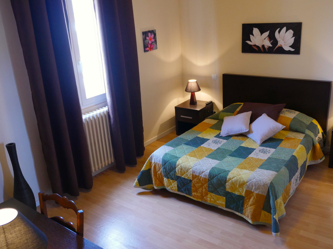 Hôtel-Restaurant Le Caldéro主图