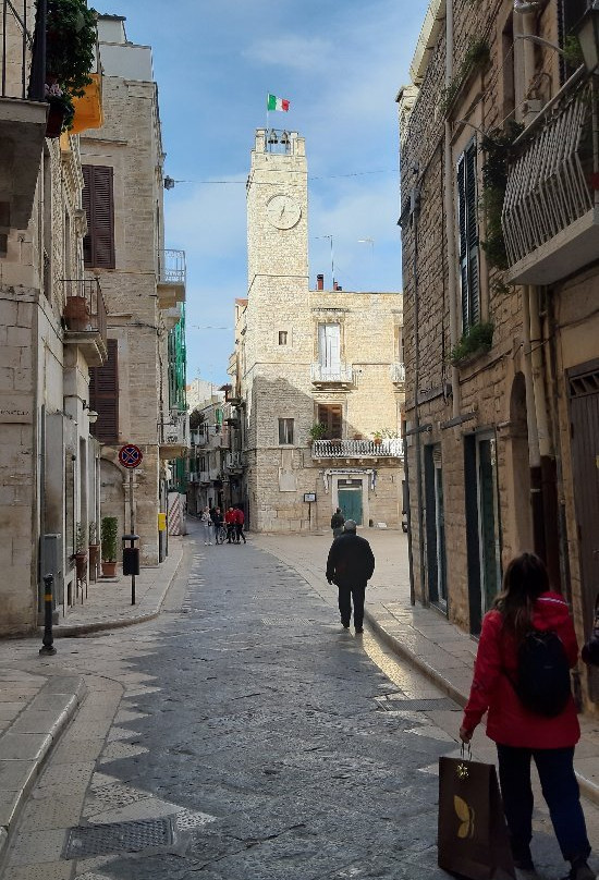 Torre dell'Orologio-Ruvo Di Puglia必去景点