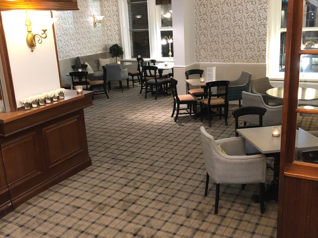 克拉兰敦酒店主图