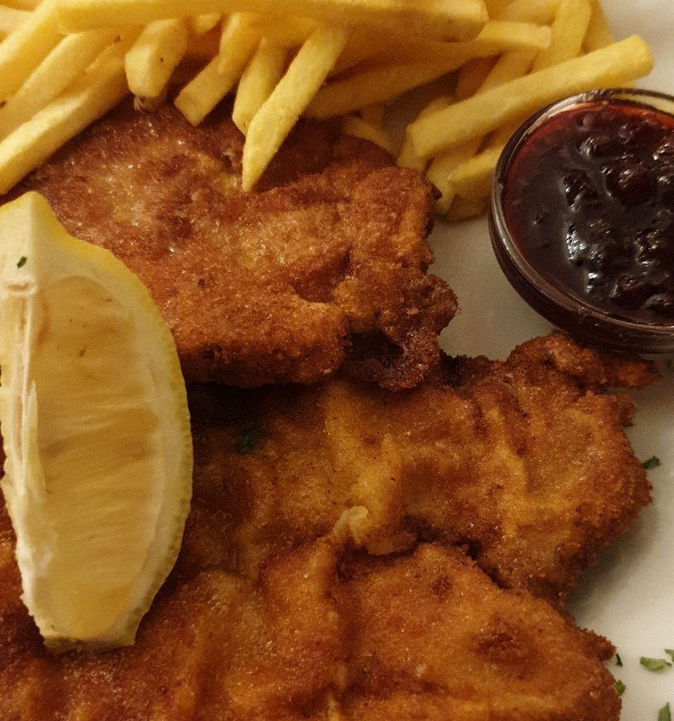 Bad Wimsbach-Neydharting餐馆和美食-Gasthof Eitzinger Zum Grünen Baum