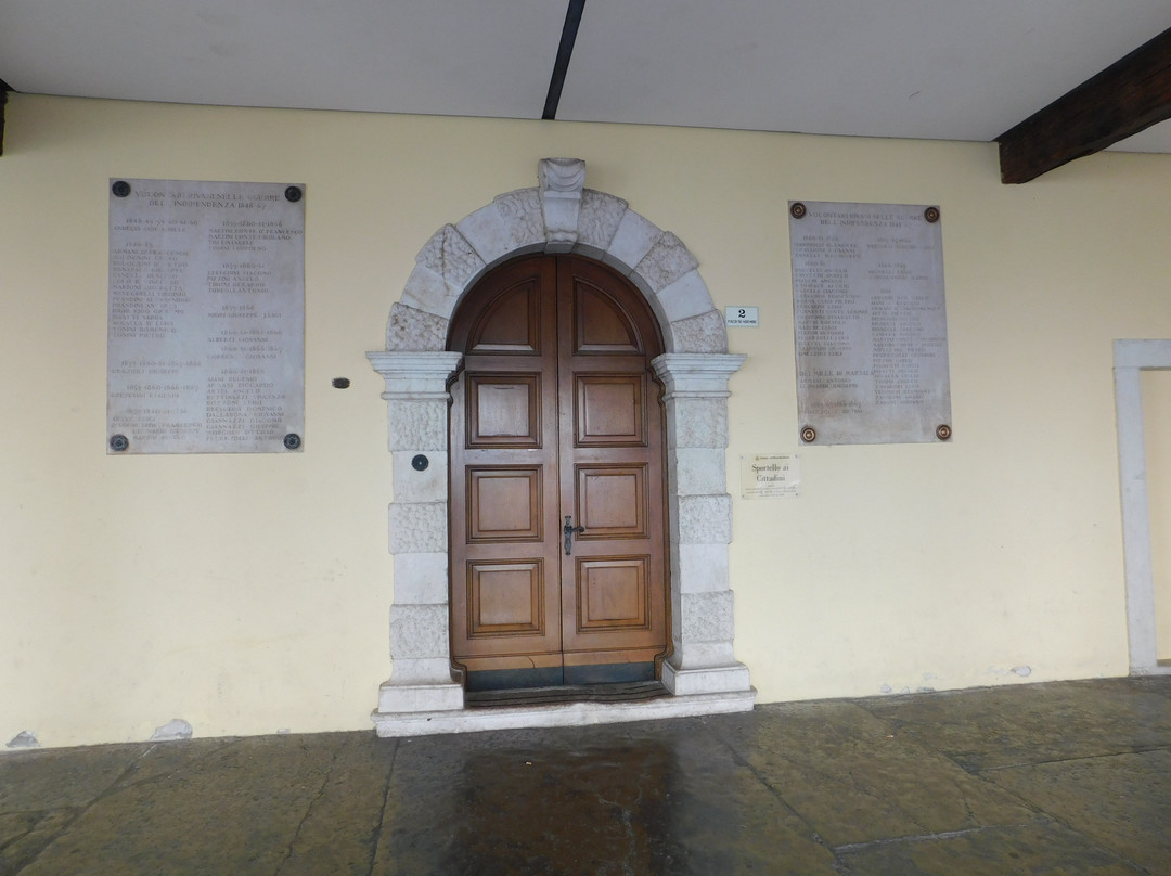 Palazzo Municipale-里瓦德尔加尔达必去景点