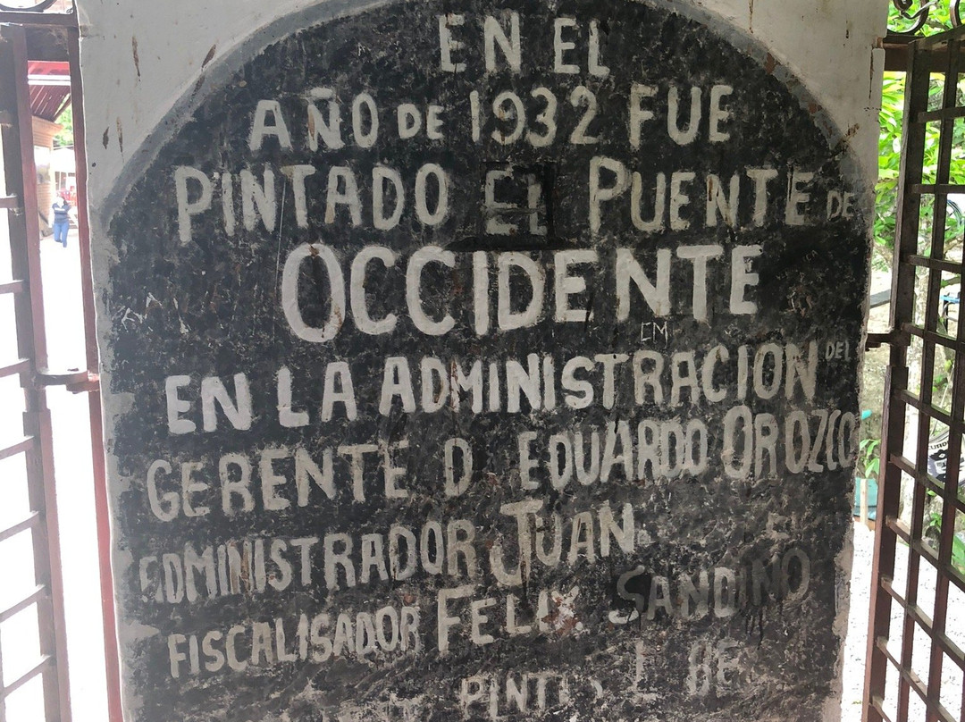 Puente de Occidente景点图片