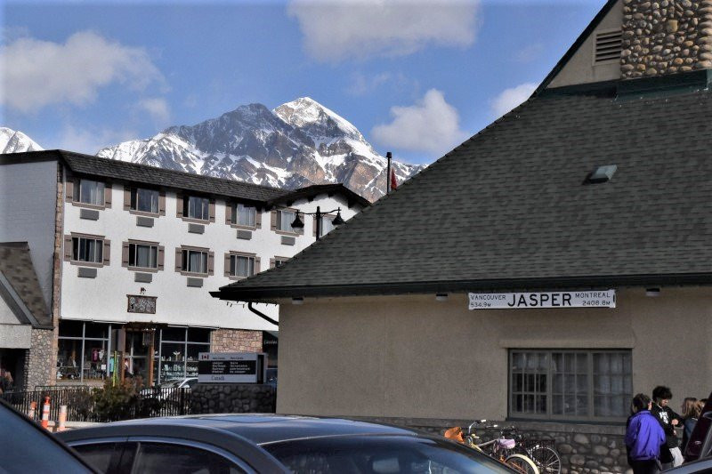 惠斯勒旅馆主图