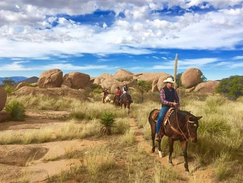 Jetalena Ranch-墓碑镇必去景点