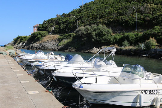 Plage de Pietracorbara-Marine de Pietracorbara必去景点