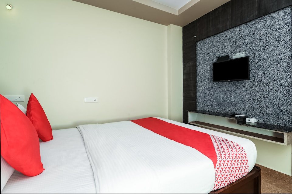 Bhimas Residency Hotels主图