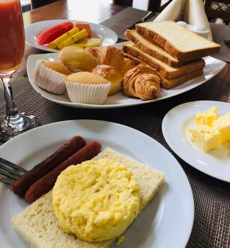 Yoho Beach De Saram Place主图