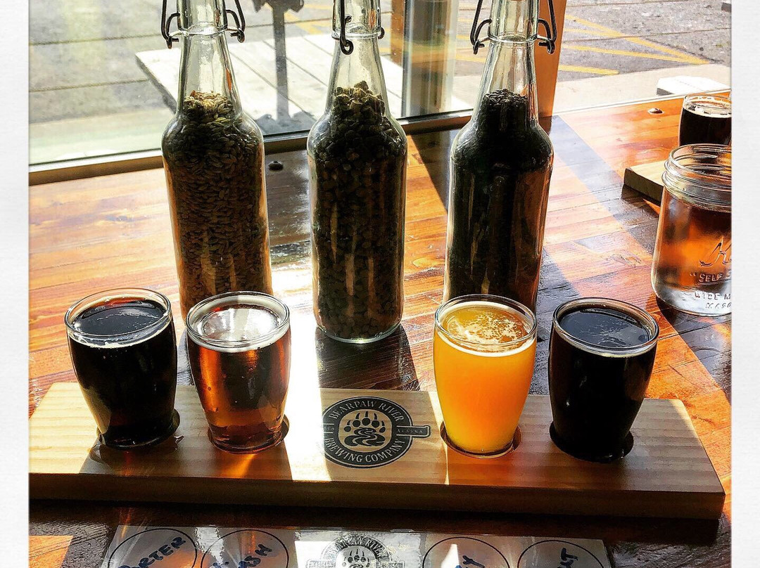 Bearpaw River Brewing Company景点图片
