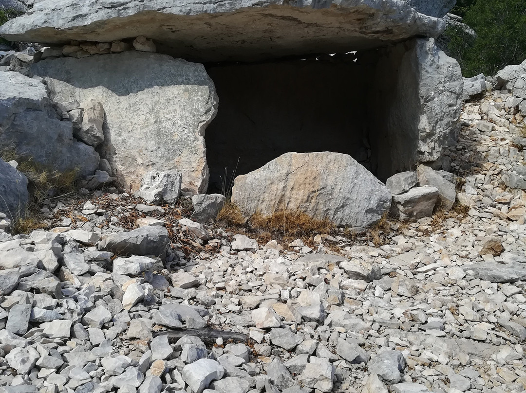 Dolmen di Monte Longu
