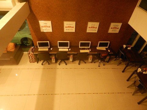 阿特华南蓬酒店主图