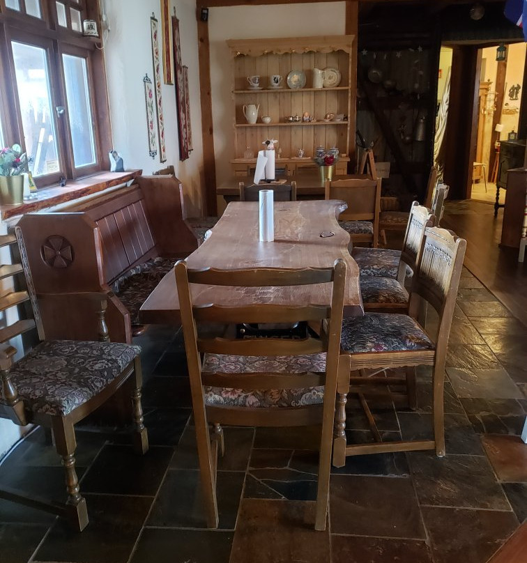 Raven's Bed and Breakfast主图