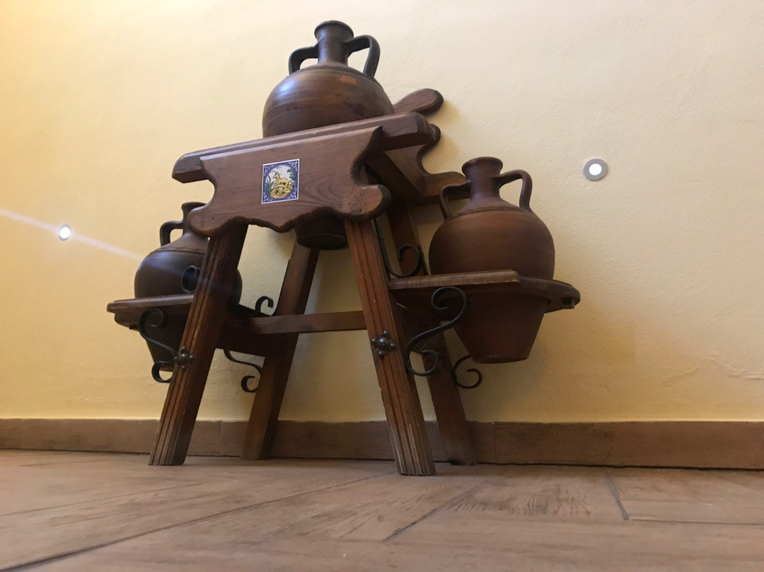 卡萨贝勒特里酒店主图