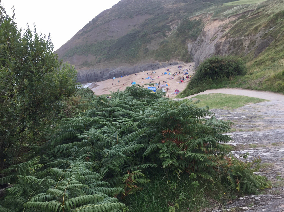 Mwnt Beach景点图片