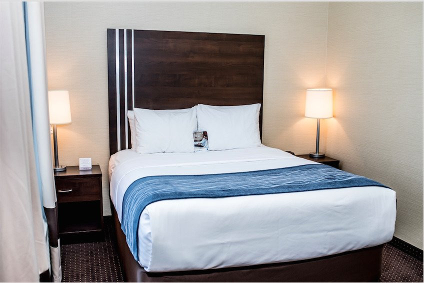 Comfort Inn & Suites主图