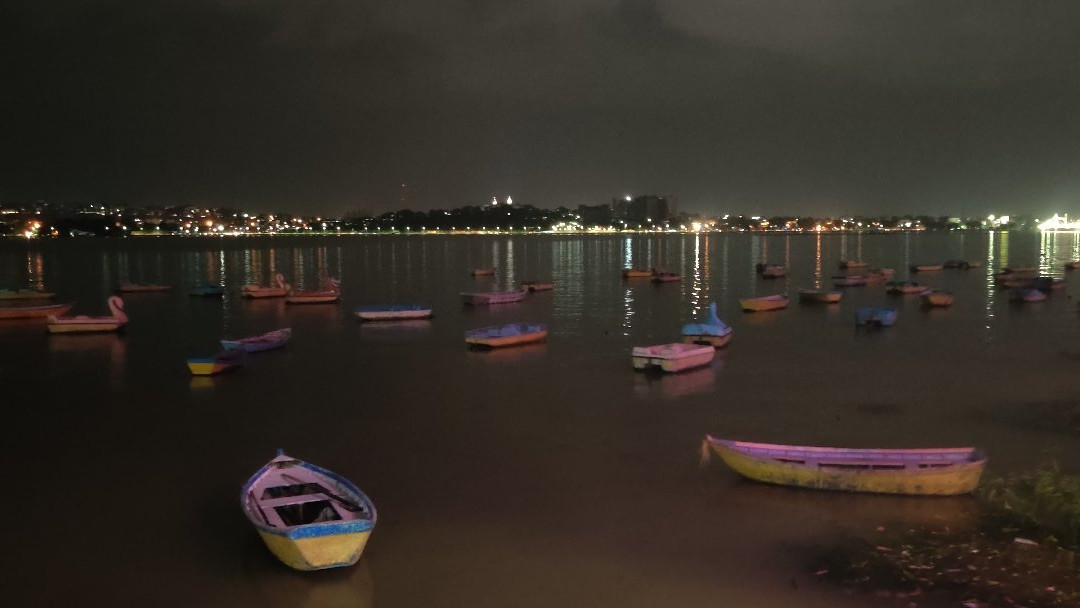 Badi Jheel Lake景点图片