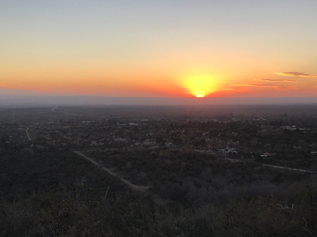 Norris Bikes-梅洛必去景点