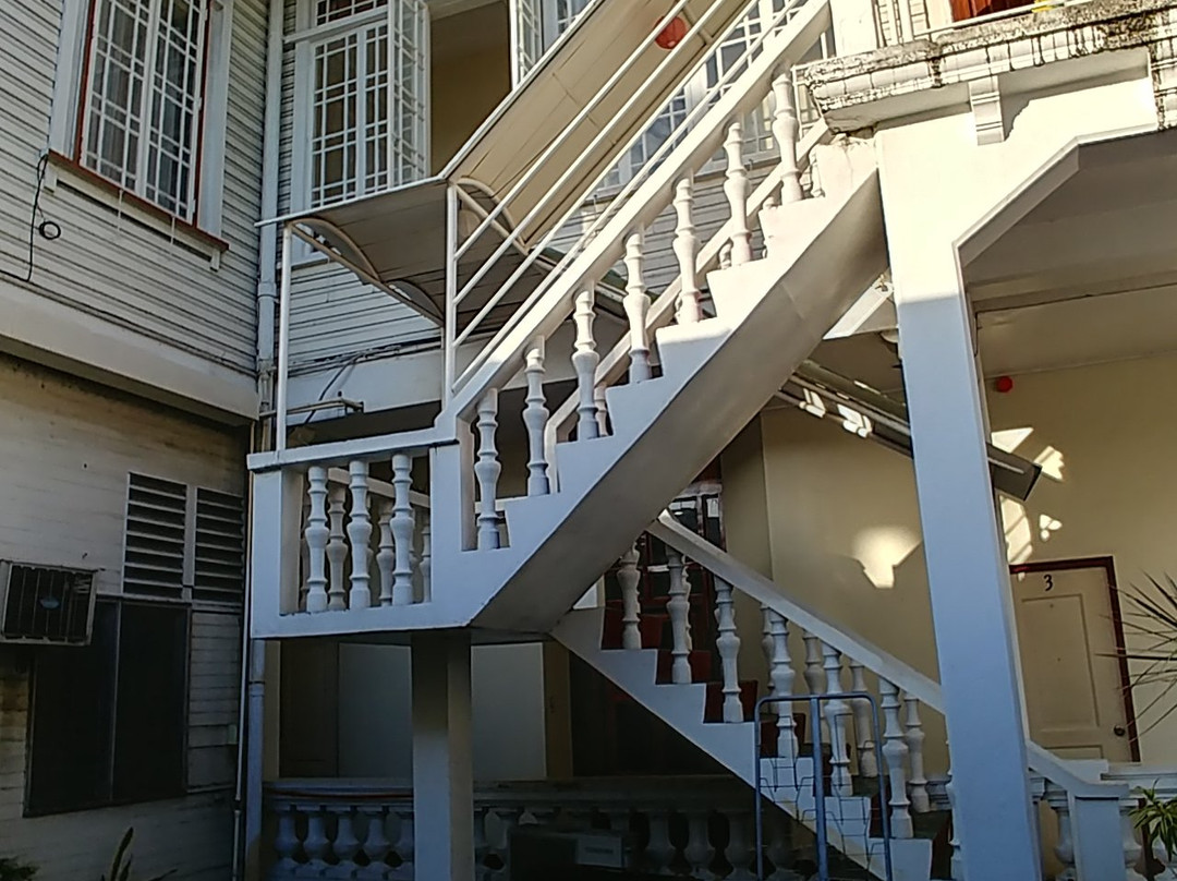 蜂巢观光旅馆主图