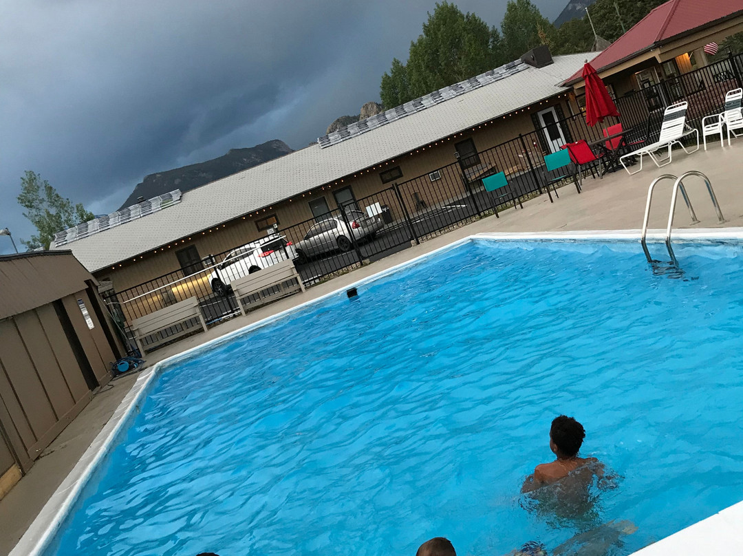 Estes Mountain Inn主图