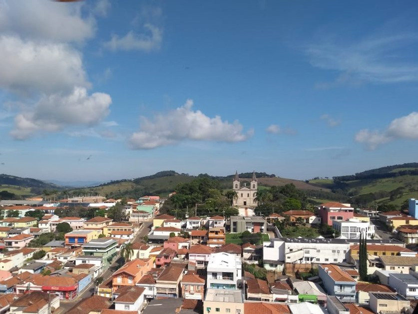 Igreja Matriz do Bom Jesus-Bueno Brandao必去景点