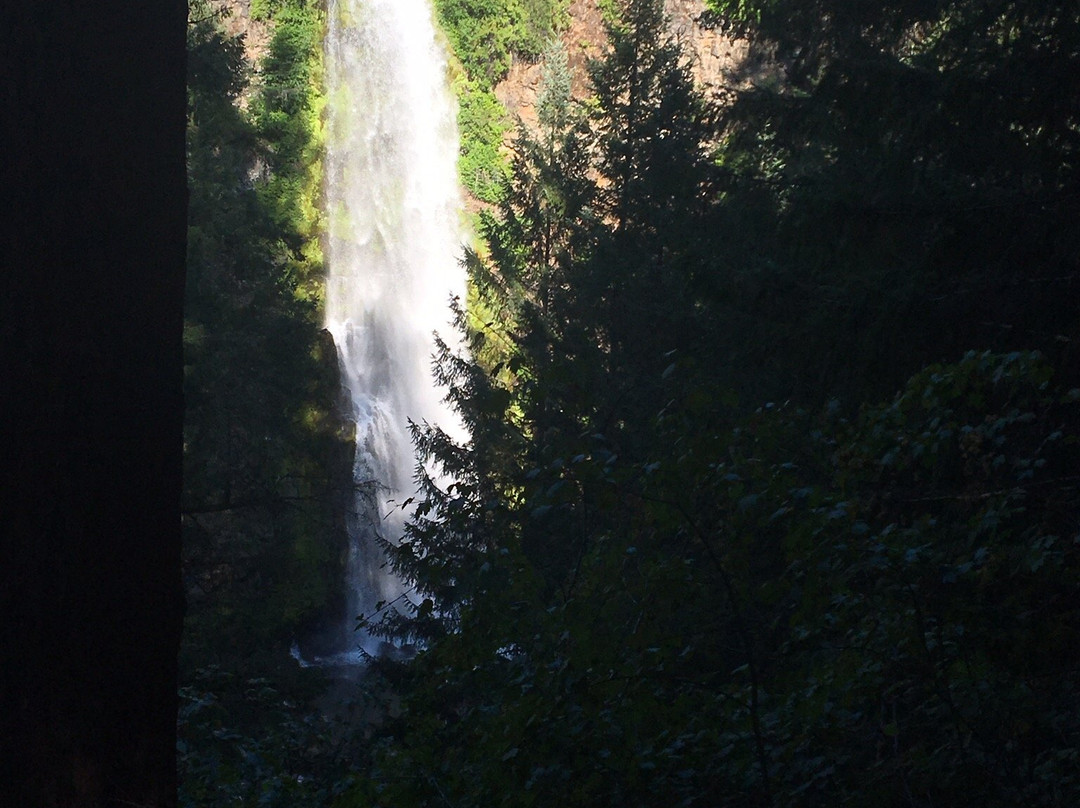 Mill Creek Falls-Prospect必去景点