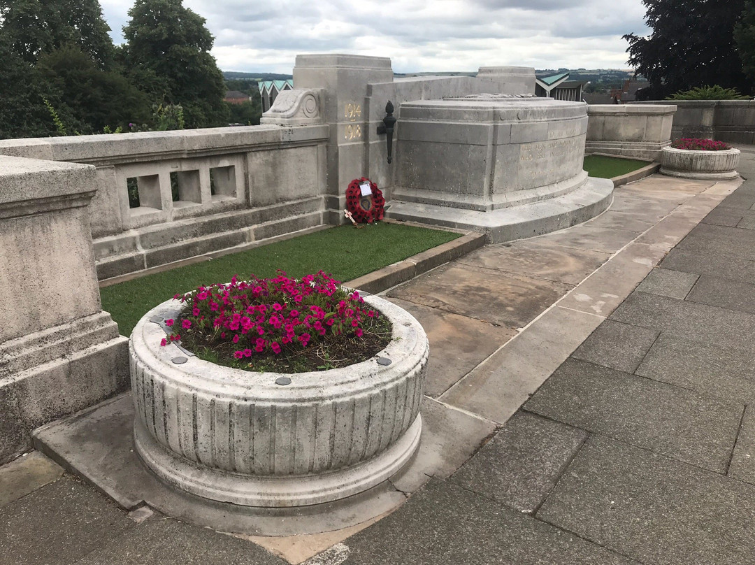 Chesterfield War Memorial景点图片