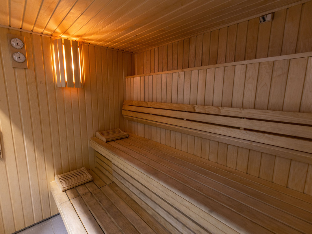 Climb Up-布列斯特必去景点