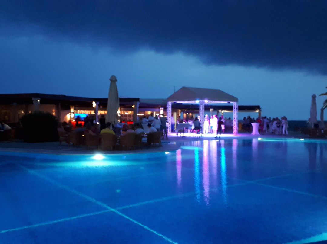 ROBINSON Kyllini Beach主图