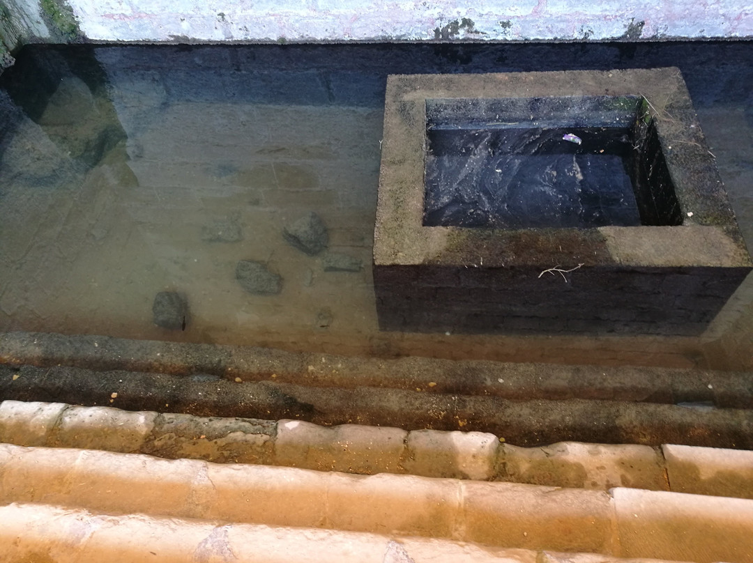 Fuente de los Moros siglo XIII-Villamayor de Monjardin必去景点