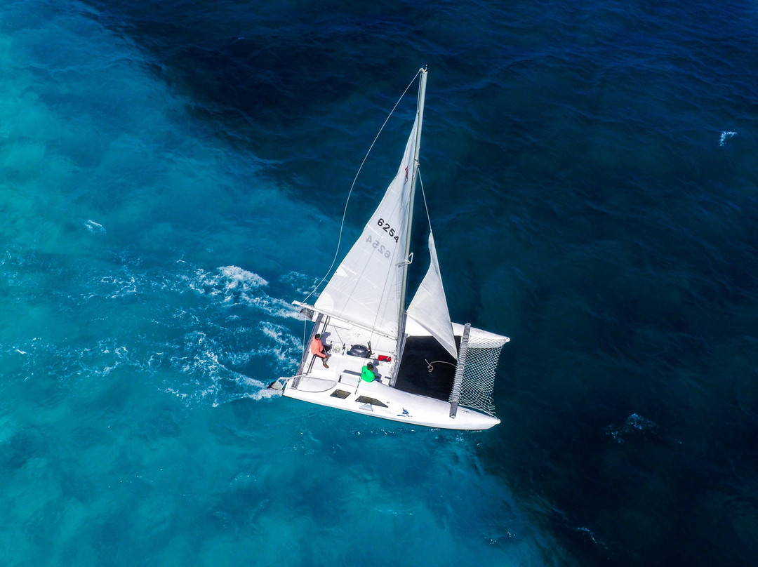Cancun Sailing Catamarans景点图片