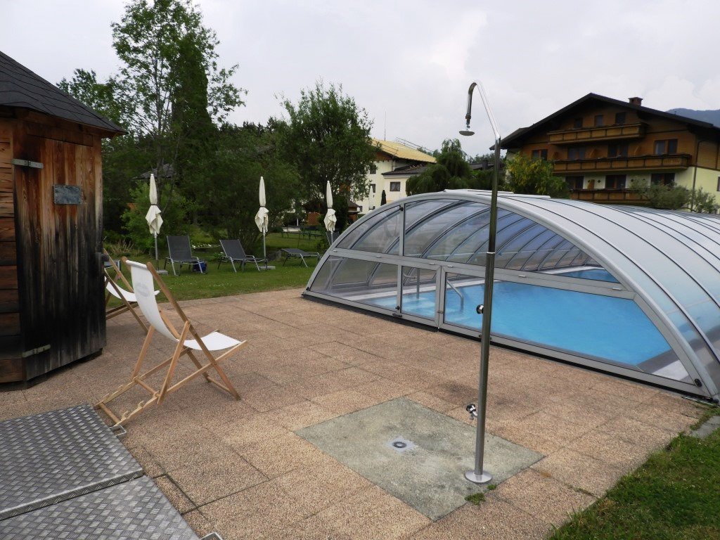 Landhotel Haeuserl im Wald-泳池