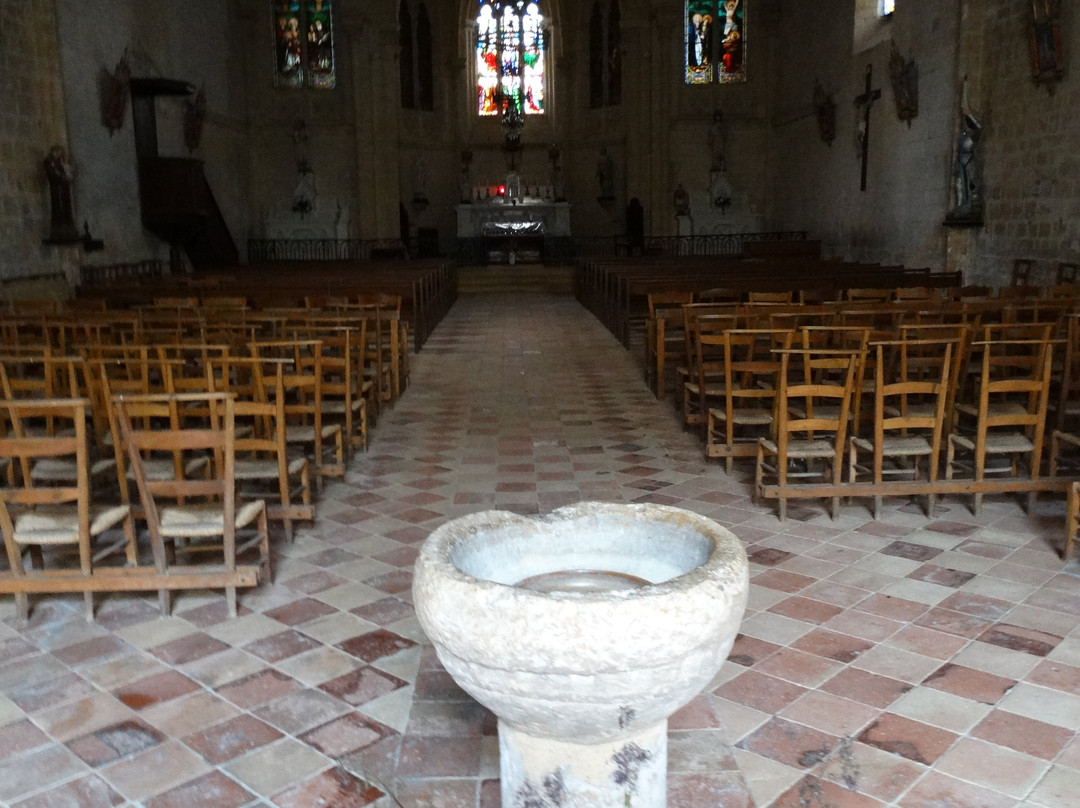 Eglise Notre-Dame de la Nativité-Molieres必去景点