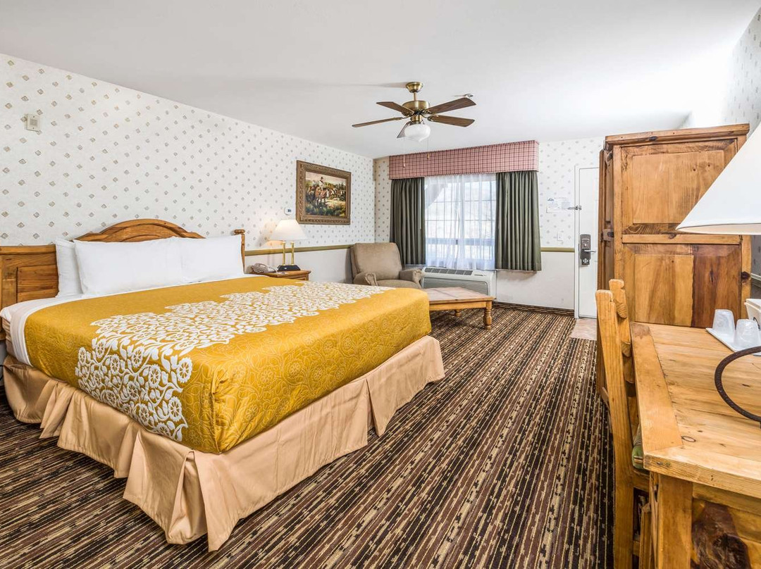 Days Inn by Wyndham Lebec主图