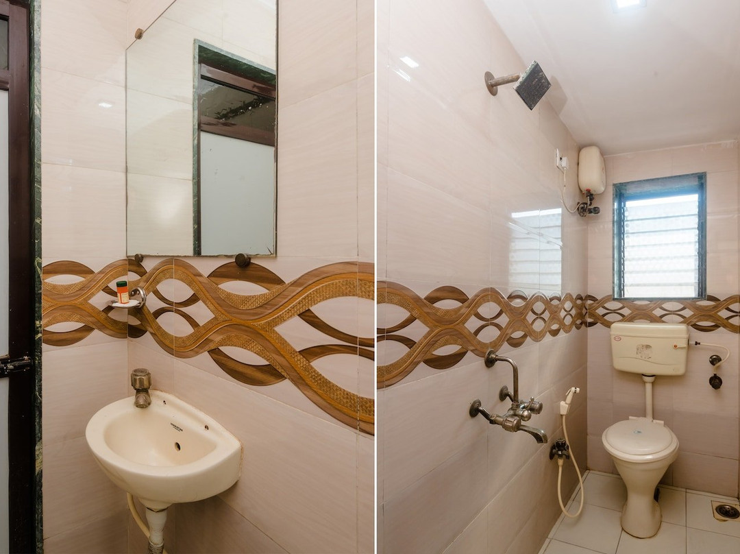 OYO 23285 The Diplomat Lodging主图