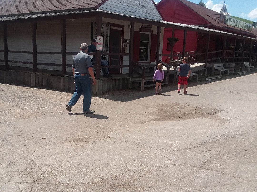 Trail of Louis L'Amour-Jamestown必去景点