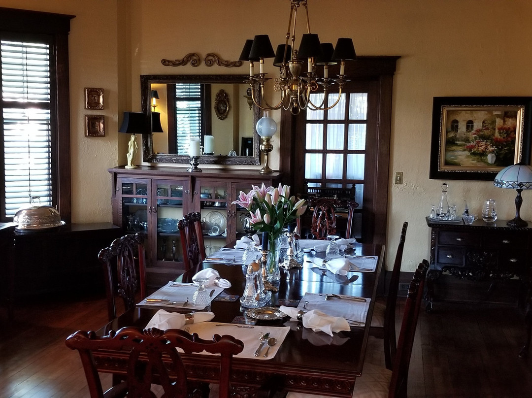 Talwood Manor Bed and Breakfast主图