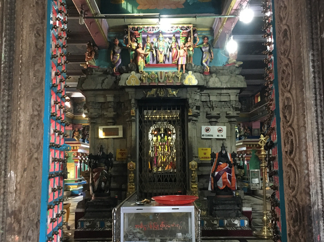 Sri Varadaraja Perumal Temple-仰光必去景点