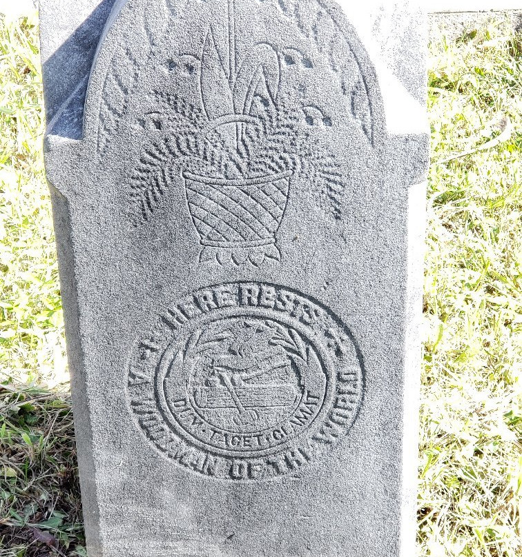Marshfield Pioneer Cemetery景点图片